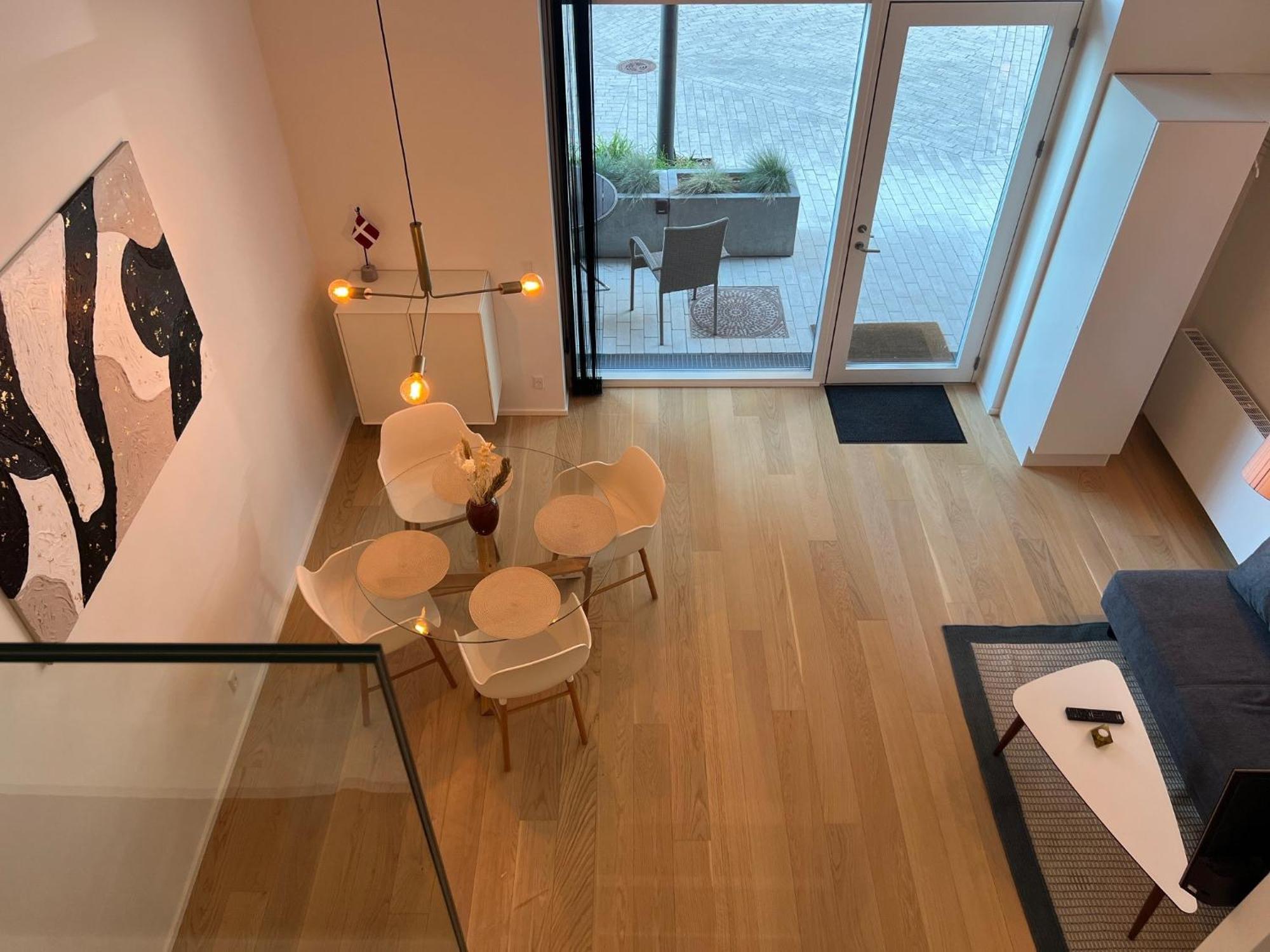 Exclusive Harbourfront With Private Entrance Aalborg