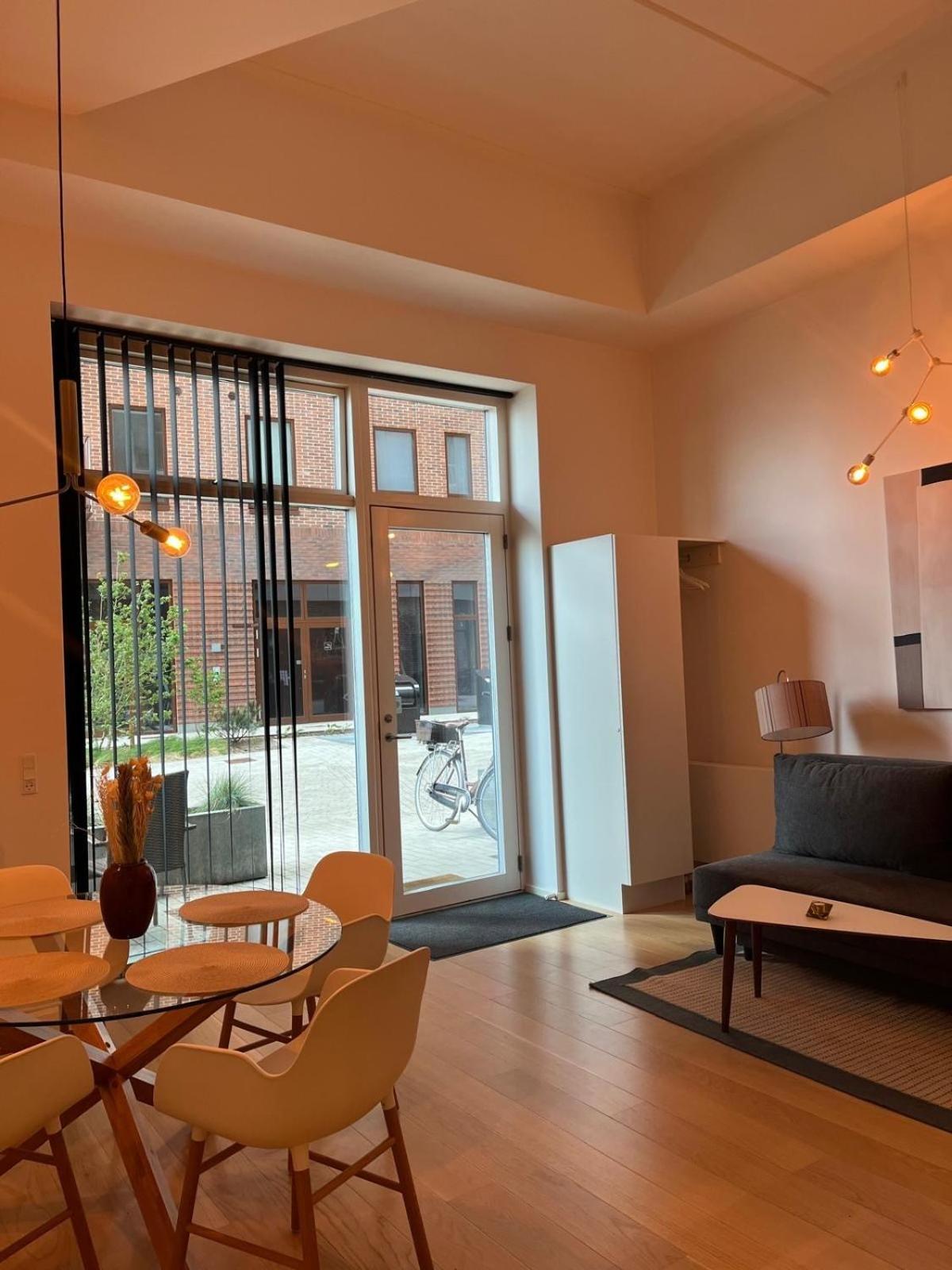 Apartment Exclusive Harbourfront With Private Entrance